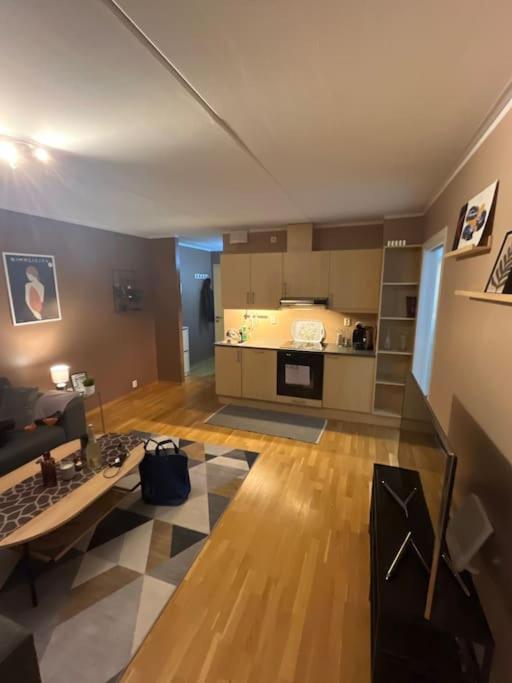 Modern And Central Apartment - Solsiden Trondheim - Up To 6 People Exterior foto