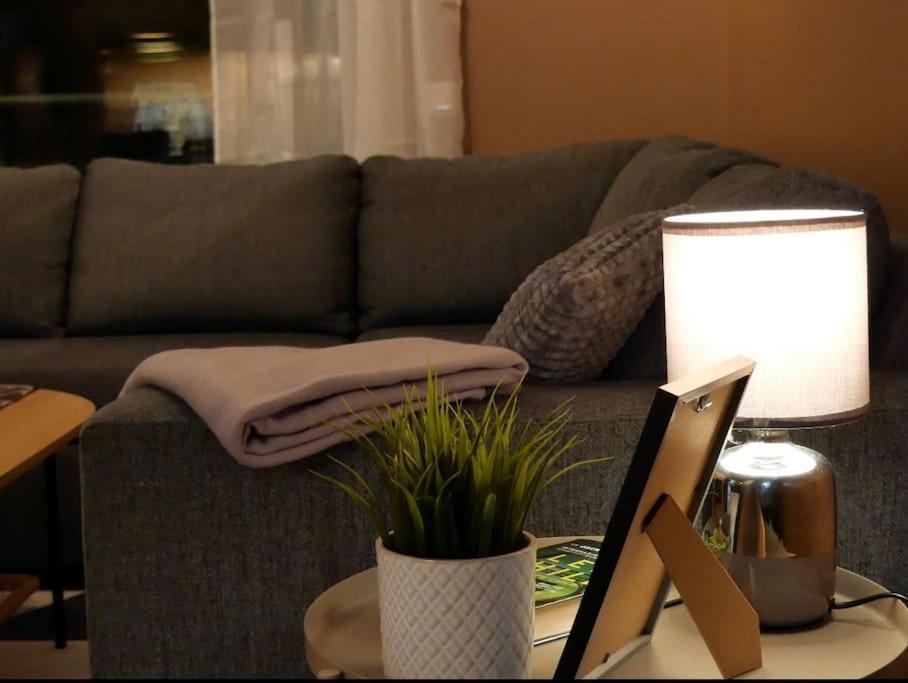 Modern And Central Apartment - Solsiden Trondheim - Up To 6 People Exterior foto