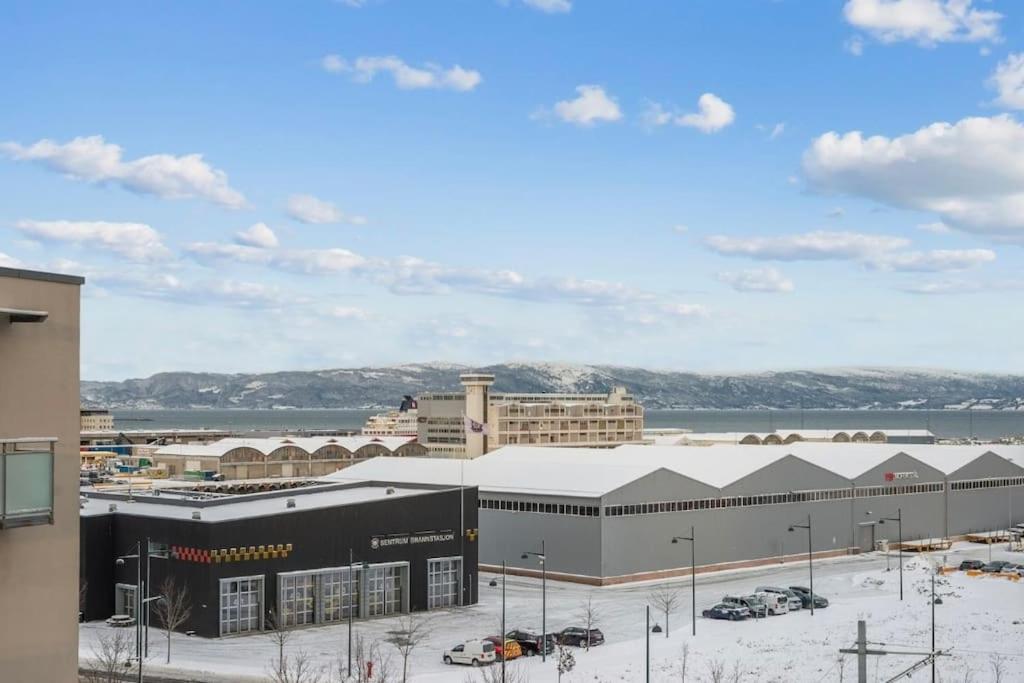 Modern And Central Apartment - Solsiden Trondheim - Up To 6 People Exterior foto